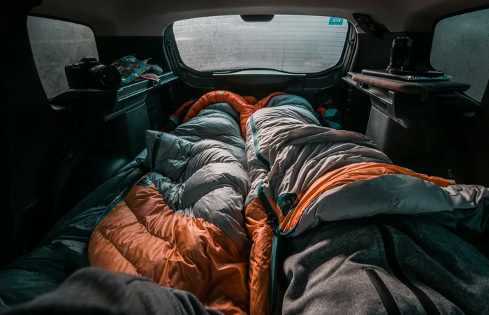 Schlafsack Auto