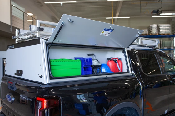 Seitenbox beifahrerseitig (1)