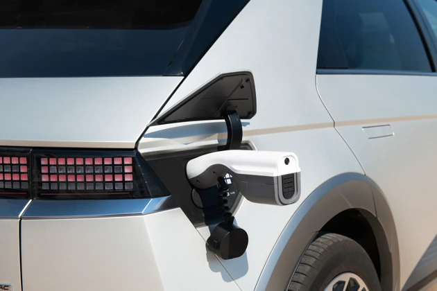 Vehicle-to-Load Adapter