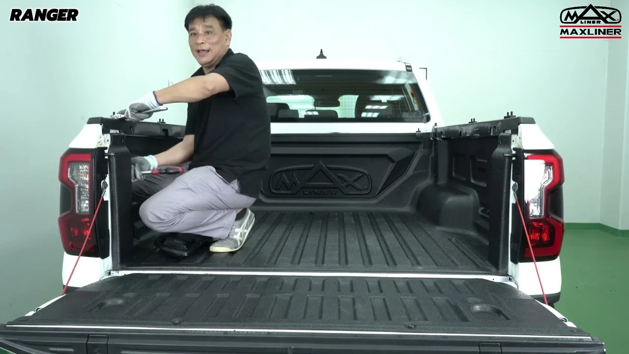 Montagevideo Hardtop VENTURE Ford Ranger (4)