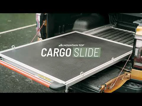 Ausziehbare Laderaumschublade (48)